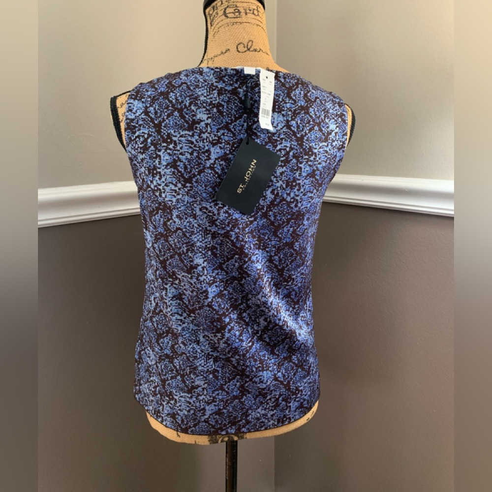 ST.JOHN geometric print blue opal rayon blend heavier shell size small NWT - Picture 5 of 13